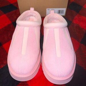 Ugg Tazz Sun Wave Platform Slipper-Big Kids (Pink Jade)